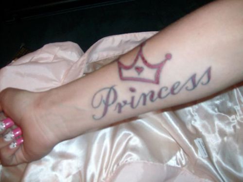 Татуировка на руке Princess