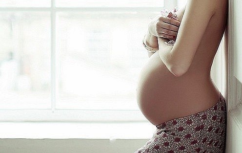 беременная (без лица)