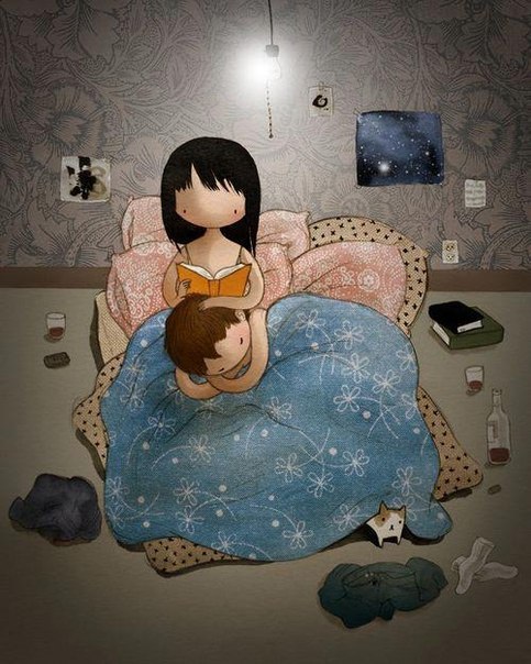 Девушка читает книгу в постели со спящим парнем