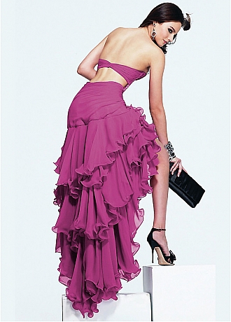 Красивое вечернее длинное платье лавандового цвета